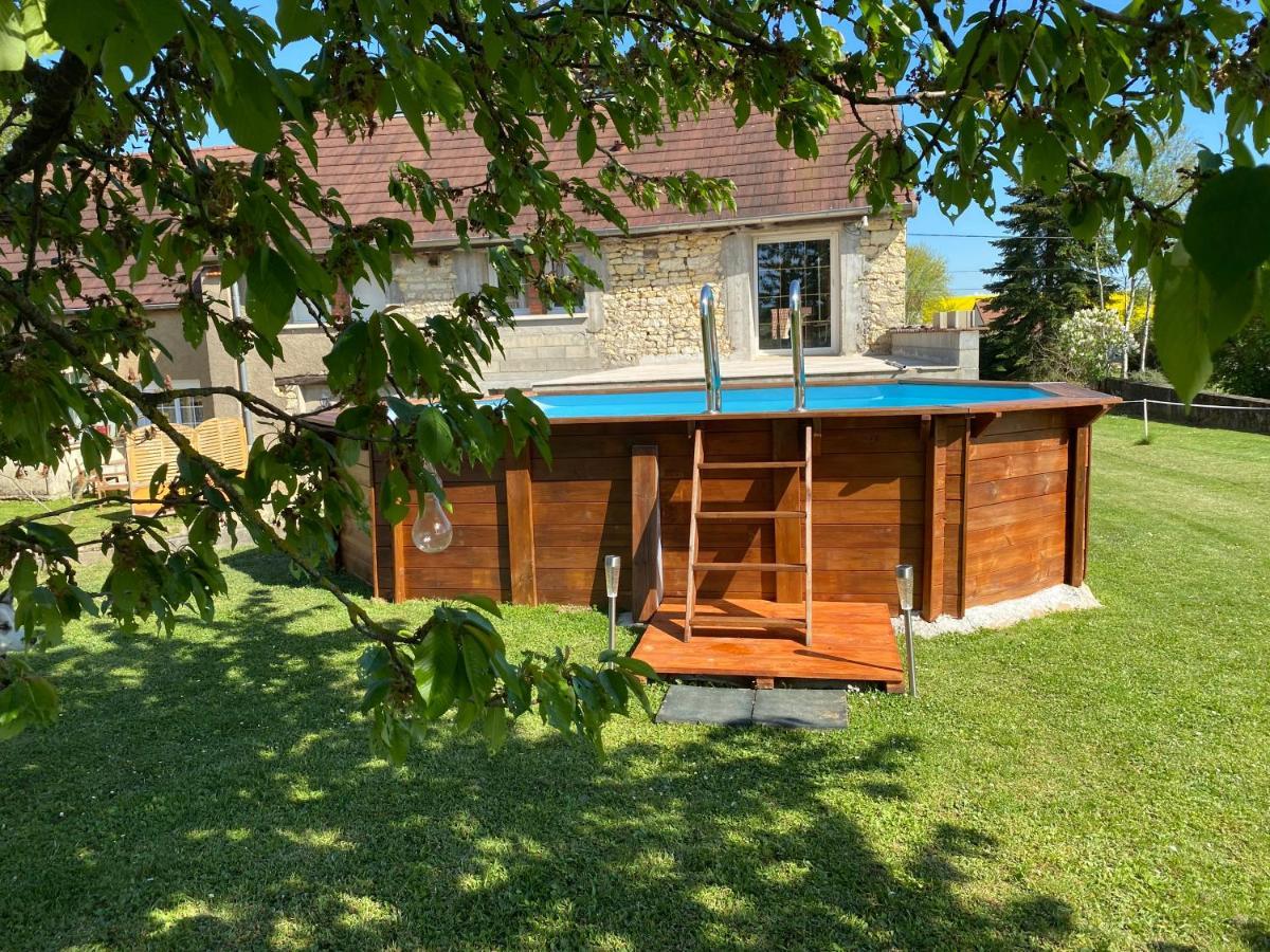Le Maquis Villa Charmes  Exterior photo